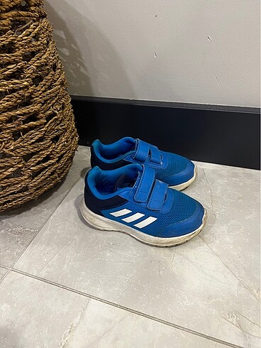 Adidas erkek çocuk ayakkabı