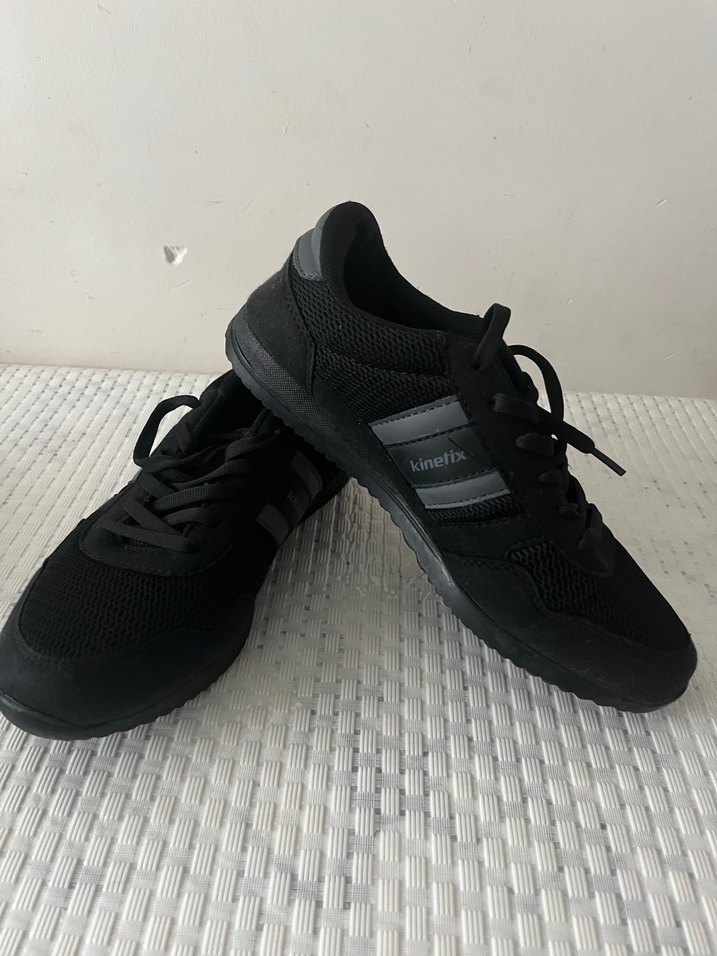 Siyah Bağcıklı Kadın Spor Ayakkabı - Görsel 3