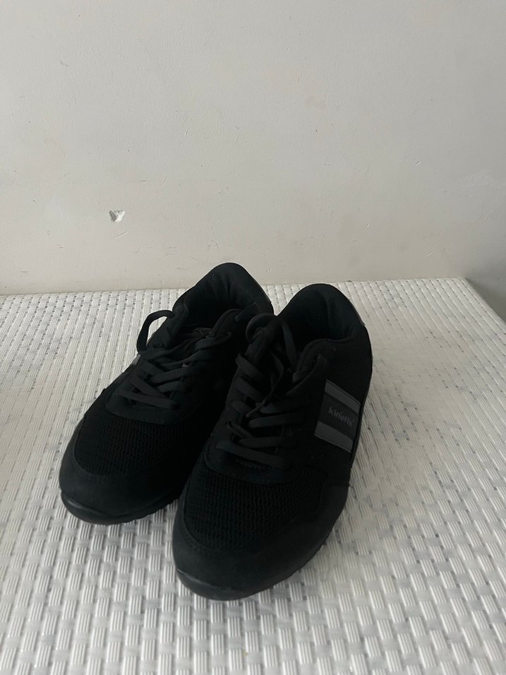 Siyah Bağcıklı Kadın Spor Ayakkabı - Görsel 4