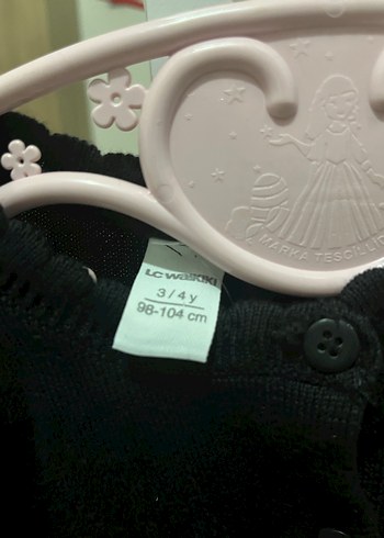 Kız Çocuk Siyah Düğmeli İnce Hırka - Görsel 3