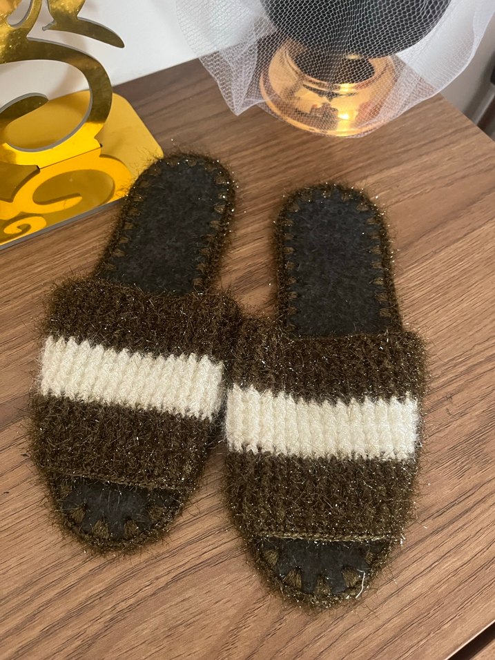 El işi  kadın ev terliği - Görsel 2