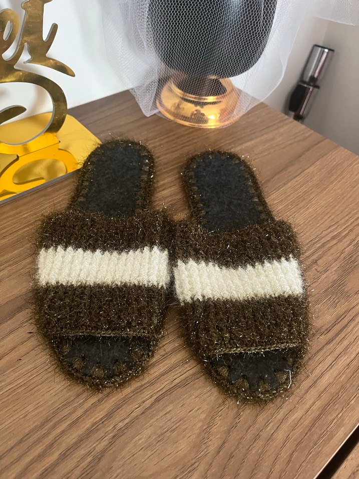 El işi  kadın ev terliği - Görsel 3