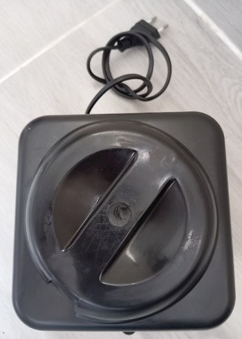 Elektrikli Siyah  ada Isıtıcı - Görsel 3