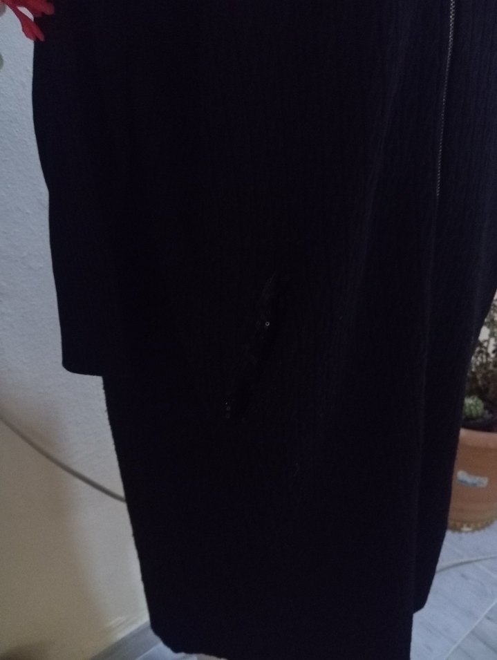 Kadın Siyah Uzun Fermuarlı Kaban - Görsel 5