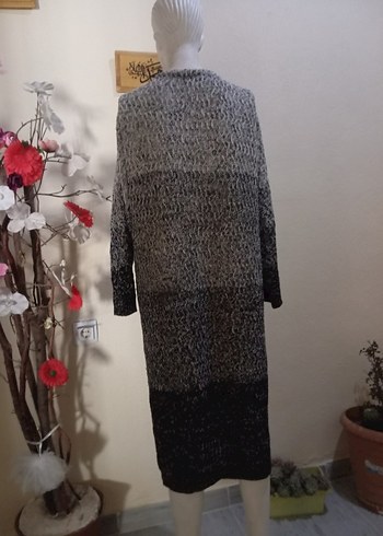 Gri Uzun Örgü Kadın Hırka - Görsel 4