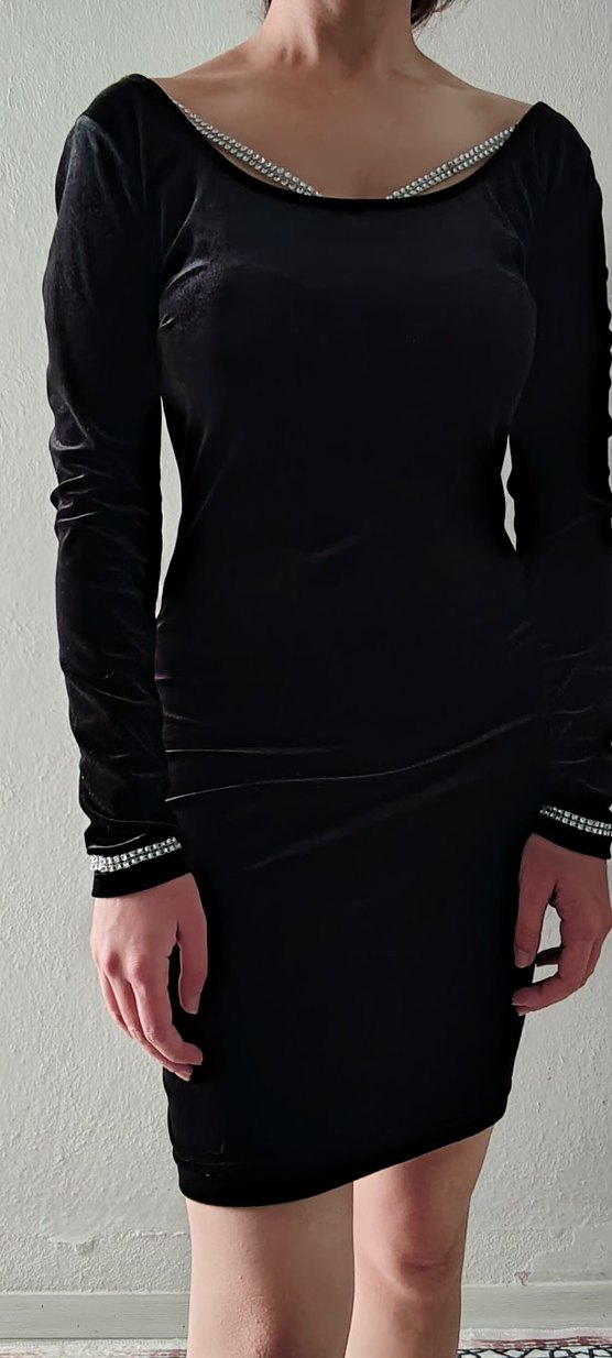 Zincir Detaylı Siyah Kadın Vücut Zinciri - Görsel 3