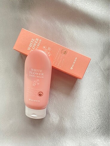 Mizon White Flower Snow Cream - Beyazlatıcı & Işıltı Artırıcı Kr