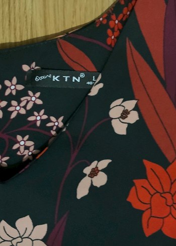 Çiçek Desenli Siyah Elbise - Görsel 3