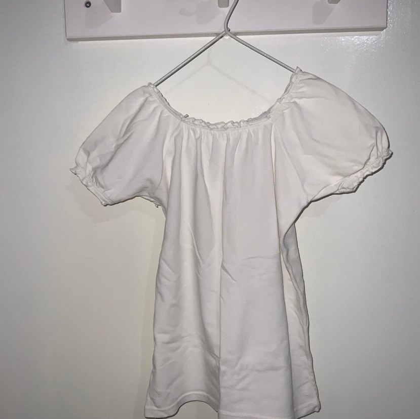 Kız Çocuk Beyaz Fırfırlı Bluz - Görsel 2