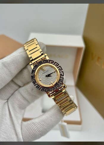 Versace Kadın Klasik Altın Renkli Kol Saati - Görsel 20