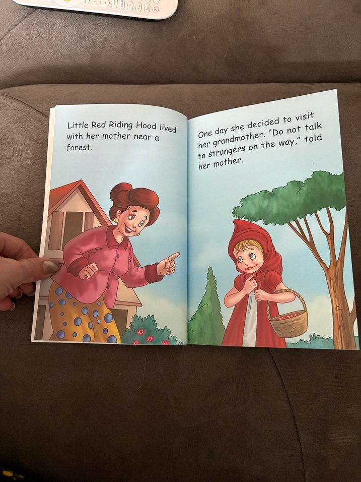 Little Red Riding Hood Çocuk Kitabı - Görsel 2