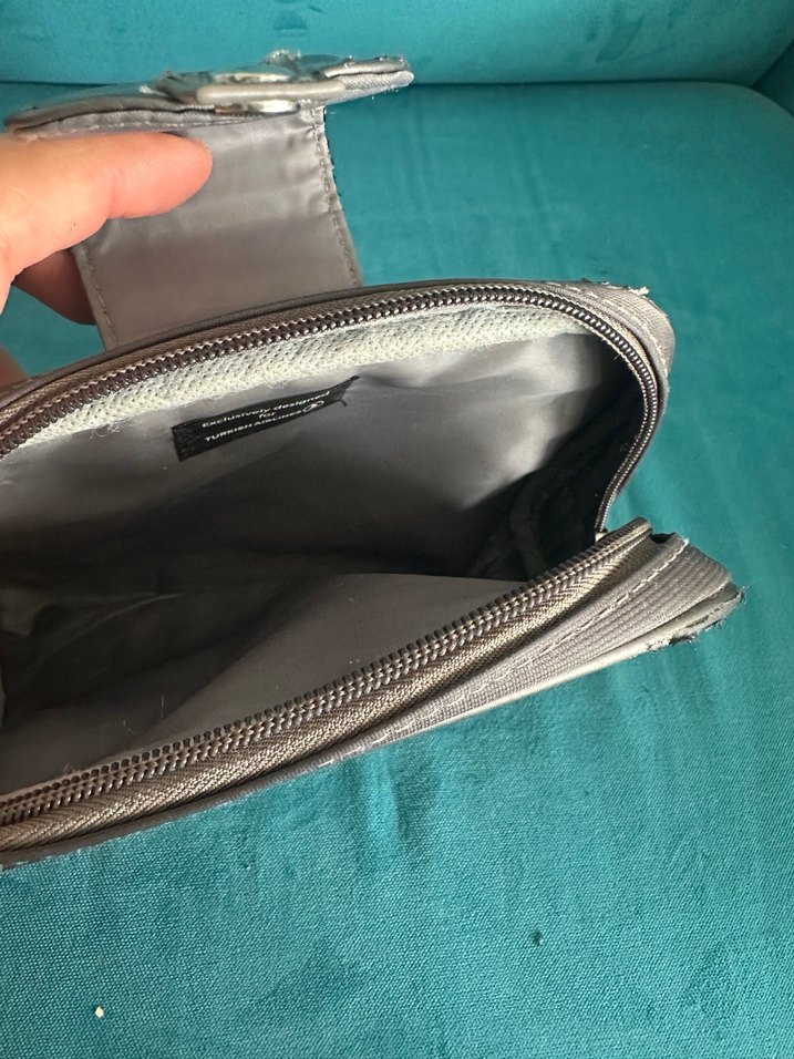 Bentley Seyahat Çantası - Görsel 2