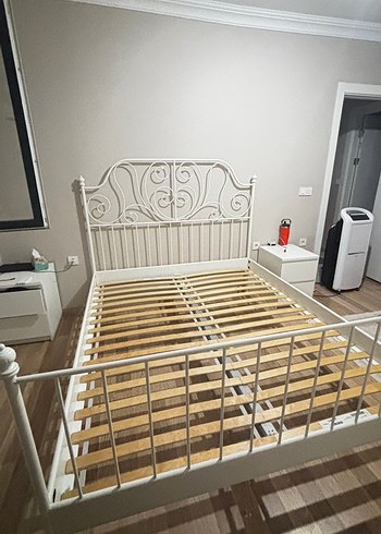 Beyaz ikea Metal Karyola