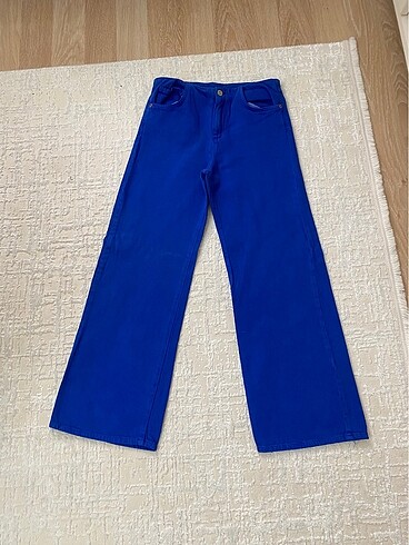 Pantolon Zara çocuk bölümünden