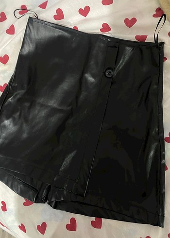 Düğmeli Siyah Deri Midi Mini Etek - Görsel 4