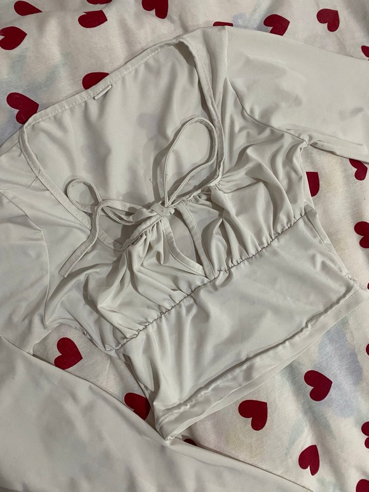 Dantel Detaylı Beyaz V Yakalı Kadın Bluz - Görsel 3