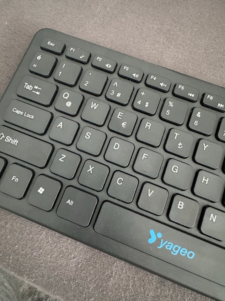 Yageo kablosuz klavye ve mouse seti - Görsel 5