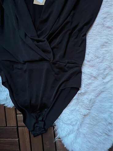 l Beden siyah Renk Bodysuit