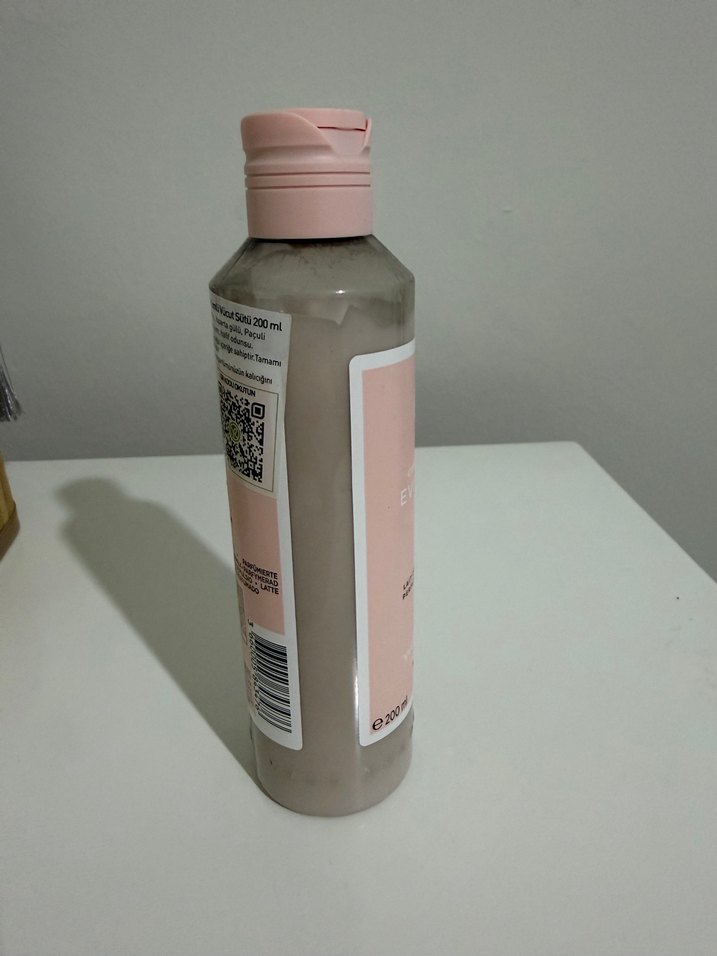 Yves rocher vücut kremi - Görsel 2