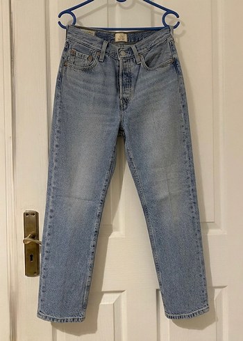 Levis Kadin Pantolon