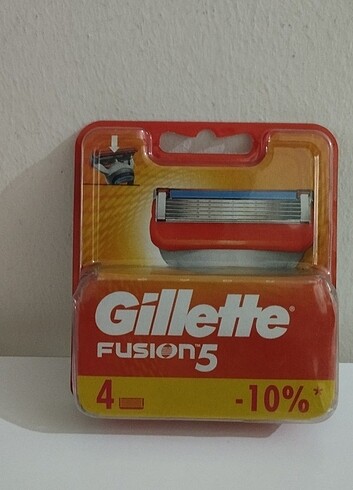Gillette Fusion Beş Bıçaklı 4 lü Tıraş Başlığı Paketi Sıfır