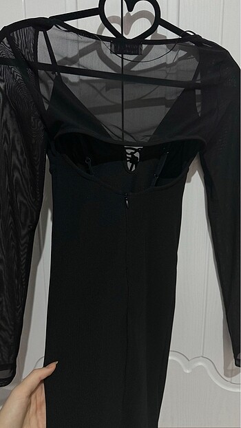 xs Beden Bershka elbise