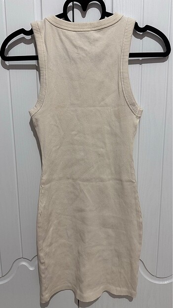 xs Beden Bershka elbise