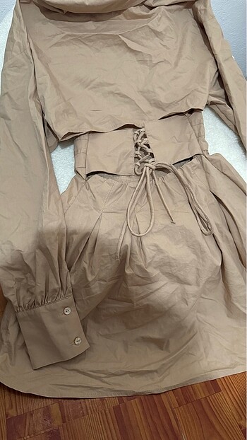 xs Beden camel Renk Bershka korse elbise