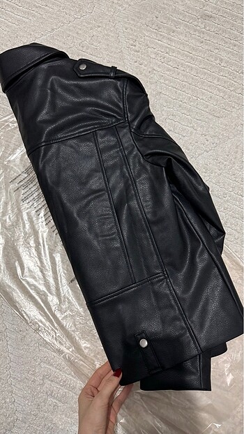 s Beden H&M deri ceket
