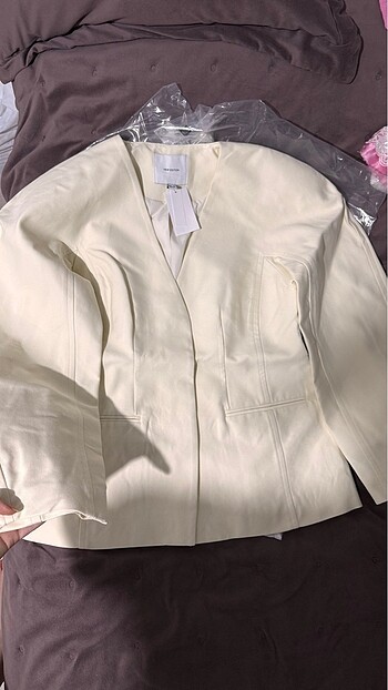 l Beden H&m yakasız gabardin blazer