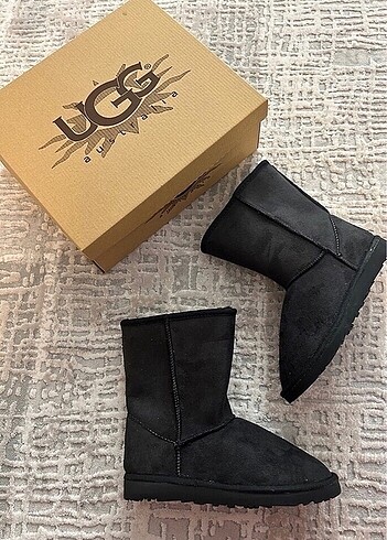 Orta Boy Ugg