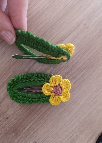 Beden Sarı Çiçekli Çocuk Tokası