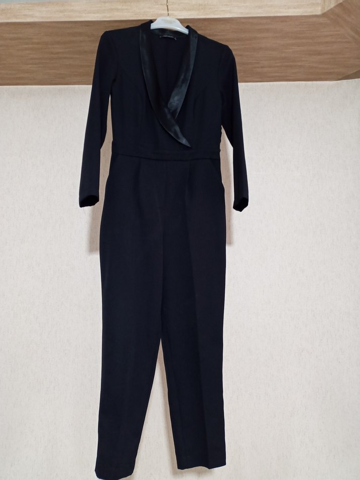 Siyah Saten Detaylı Kadın Uzun Kollu Tulum - Görsel 2