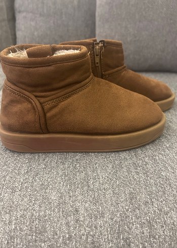 Zara çocuk bot - Görsel 3