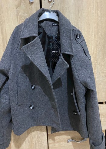 Düğmeli Gri Midi kaban - Görsel 2