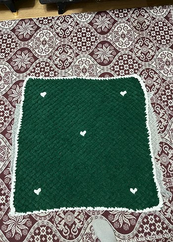 Nakışlı Koyu Yeşil Puffy battaniye - Görsel 2