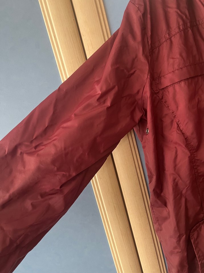 LC Waikiki yağmurluk - Görsel 3