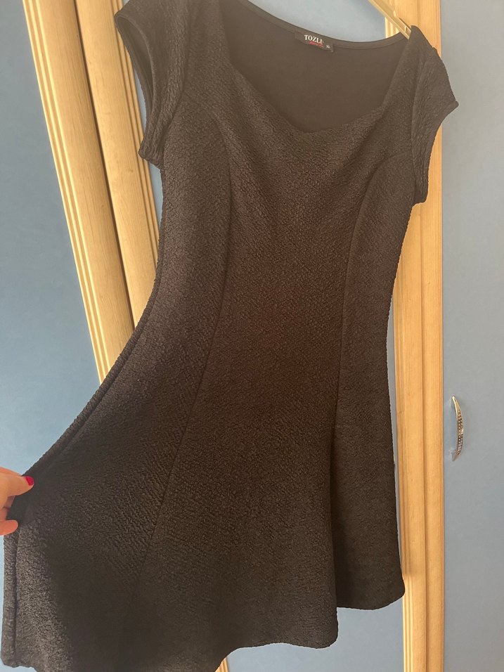 V Yaka Kolsuz Kadın  Elbise - Görsel 3