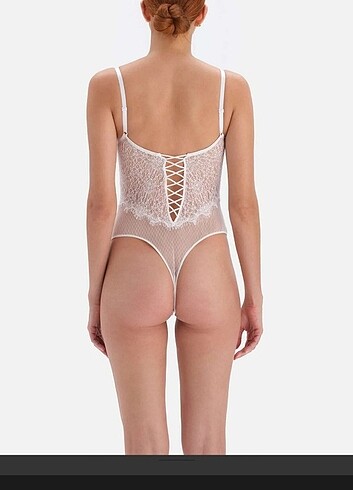 universal Beden Dagi kadın bride dekolteli bodysuit içi kırmızı