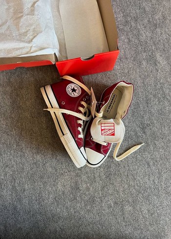 36 Beden bordo Renk Converse chuck bordo