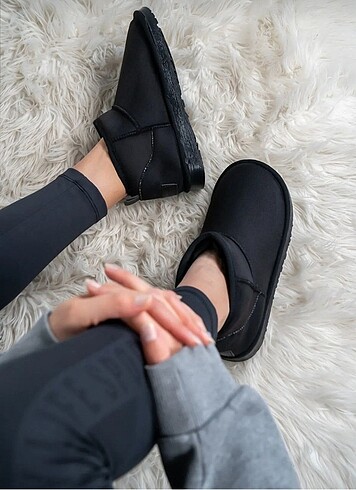 Ugg ultra mini