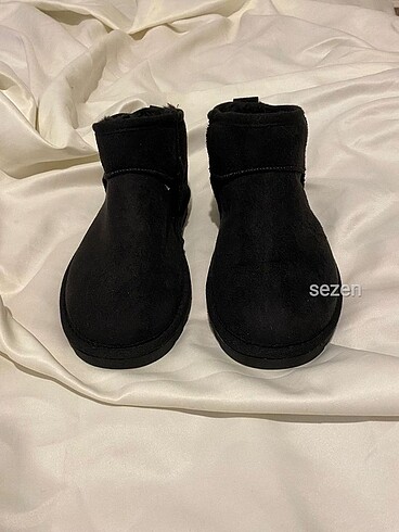 36 Beden siyah Renk Ugg siyah