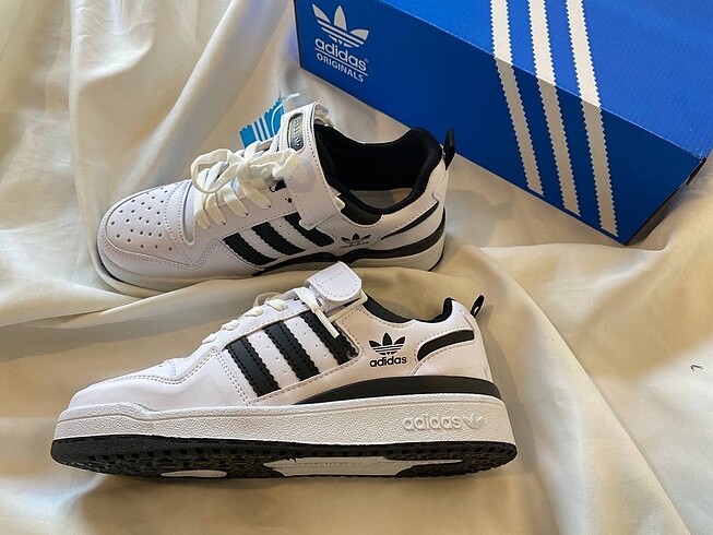 Adidas Forum low