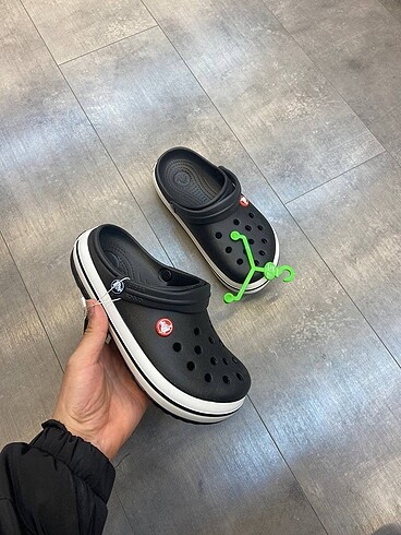 Crocs terlik