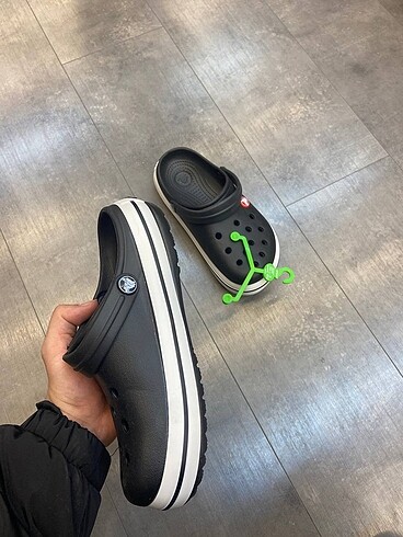 40 Beden siyah Renk Crocs terlik