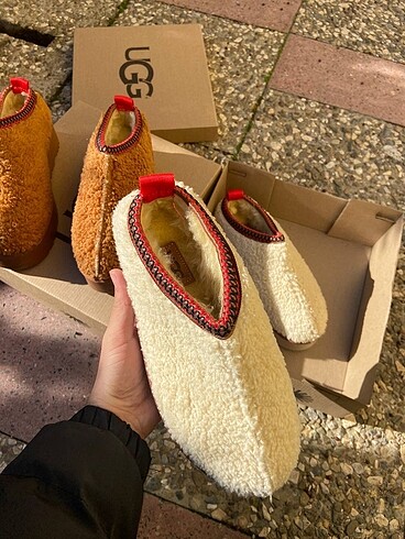 37 Beden ten rengi Renk Ugg tazz