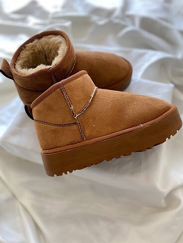 39 Beden Ugg platform taba
