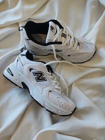 40 Beden beyaz Renk New balance