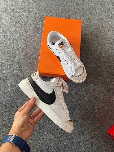 Nike blazer