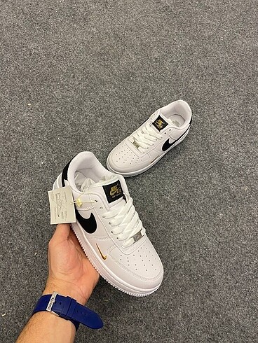 Nike air